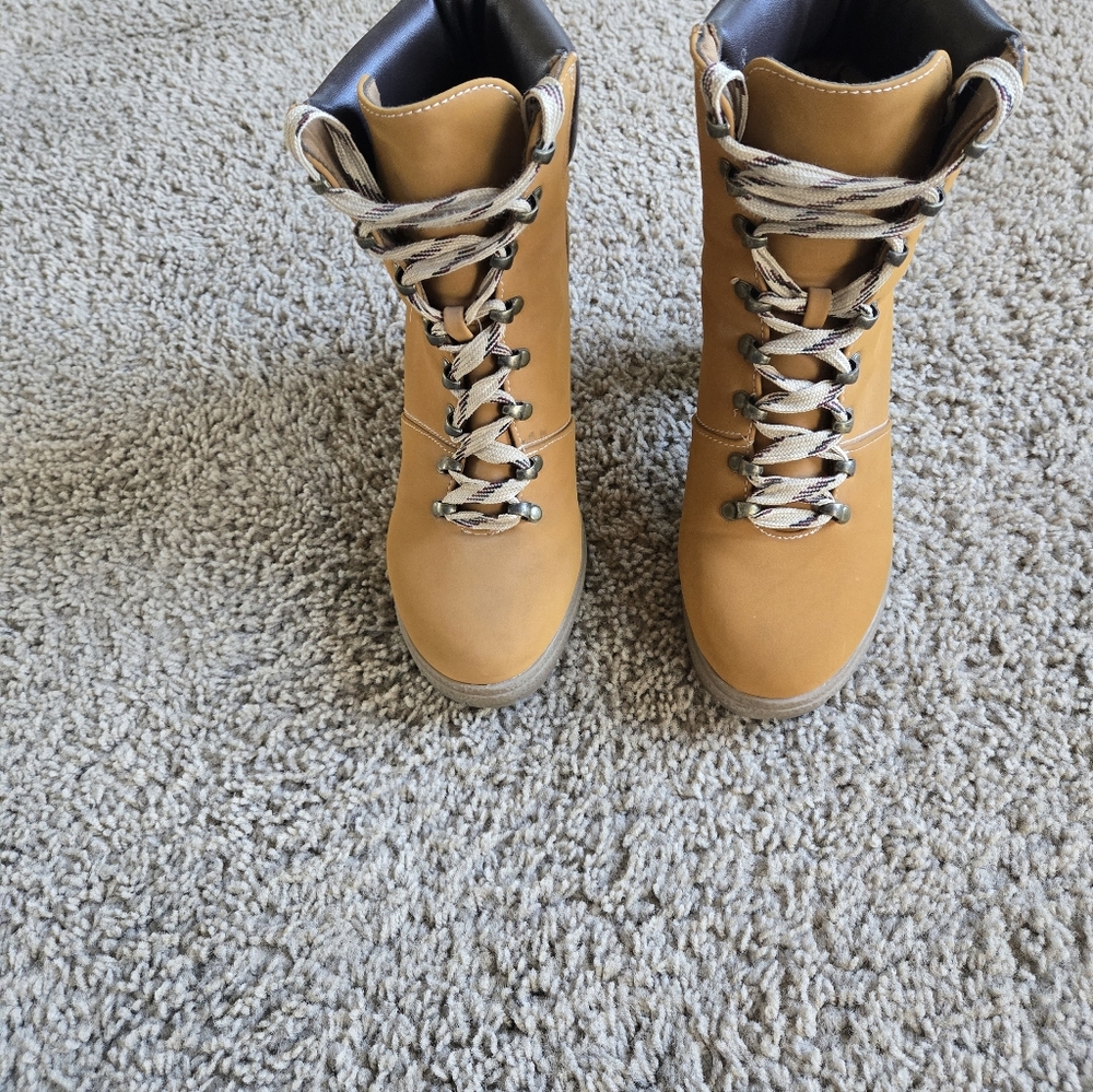 Wild Diva Tan Lace-Up Women's Boots